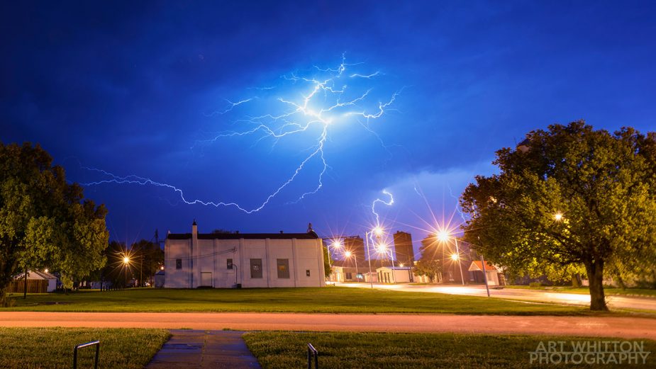 how to shoot lightning the DIGITAL process