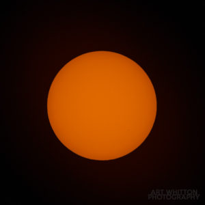 Photograph a solar eclipse - with a solar filter Photograph a solar eclipse - with a solar filter